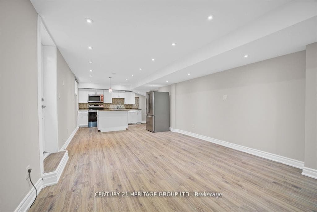 11 Sparwood Court Unit Bsmt photo 5