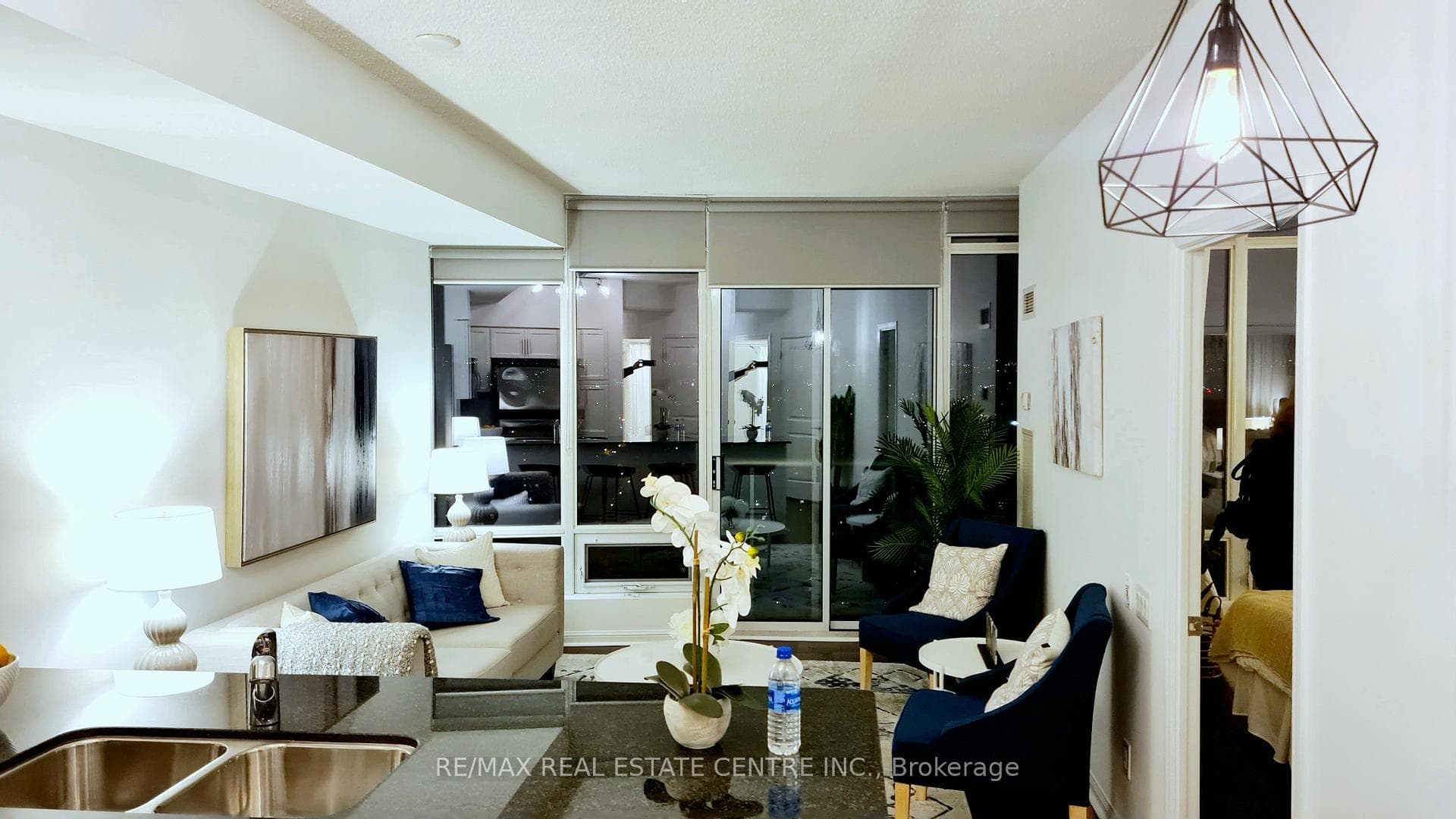 15 Windermere Avenue Unit 2604 photo 5