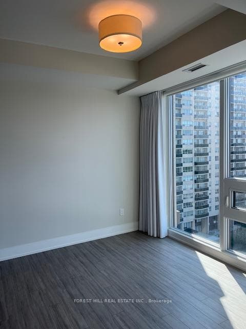 310 Tweedsmuir Avenue Unit 908 photo 13
