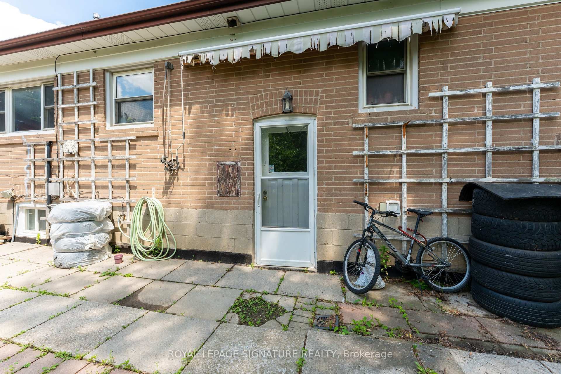 14 Lawndale Road Unit Lower photo 6