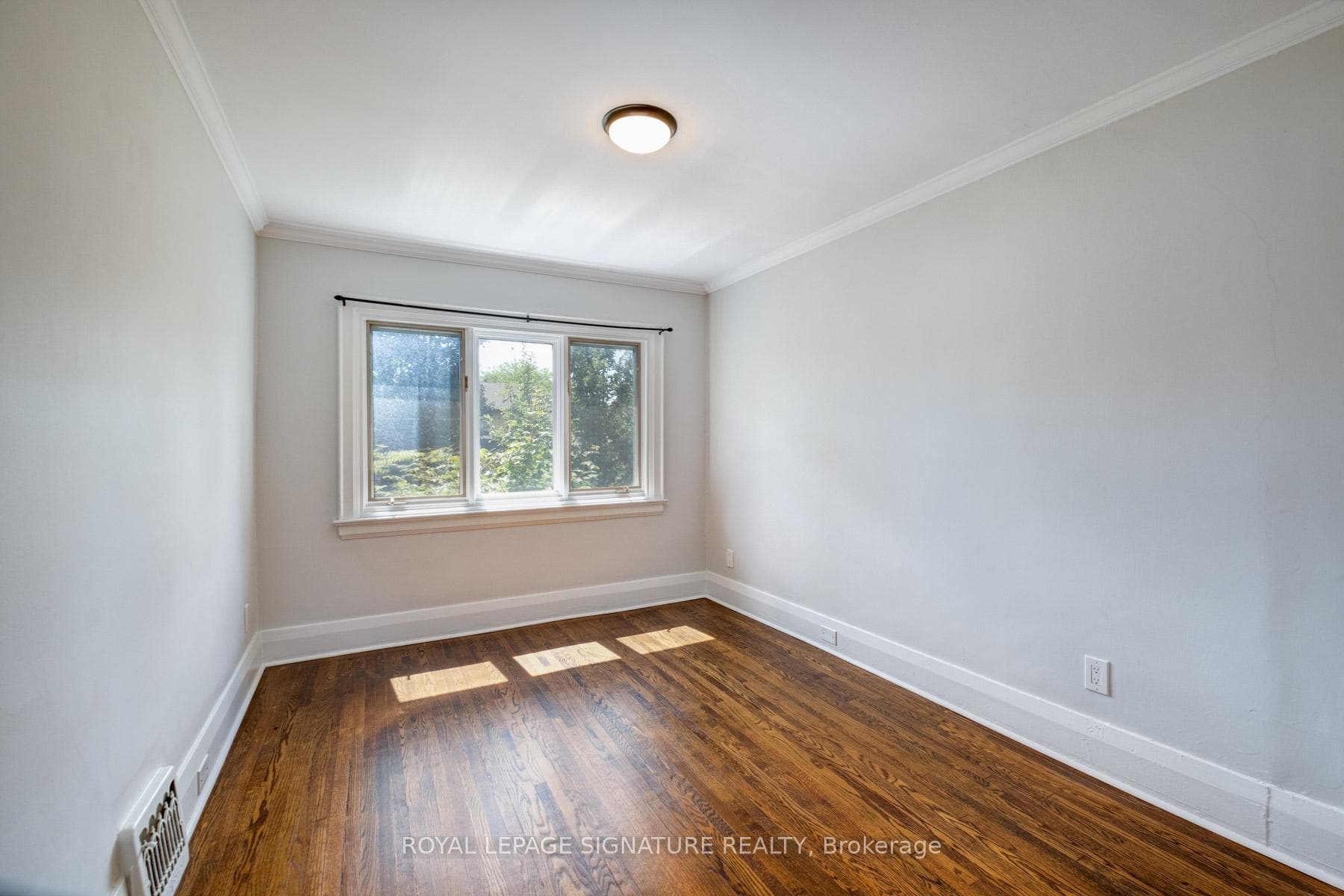 68 Ostend Avenue photo 15