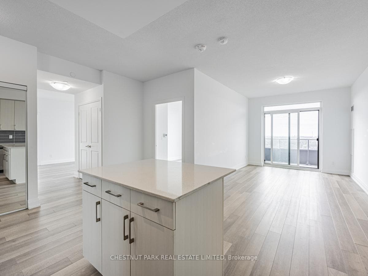 3121 Sheppard Avenue Unit 2002 photo 5