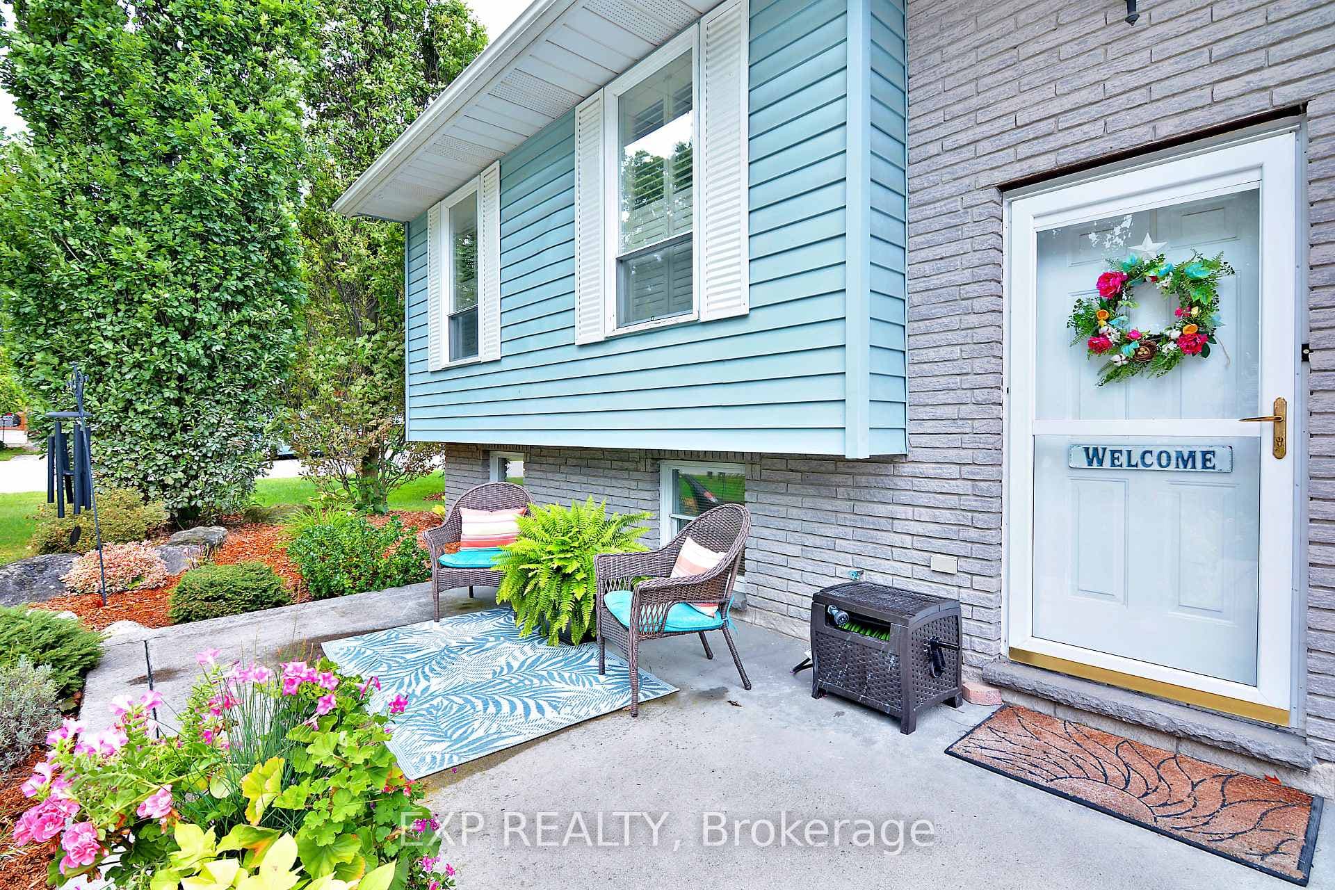 150 Mary Street photo 3