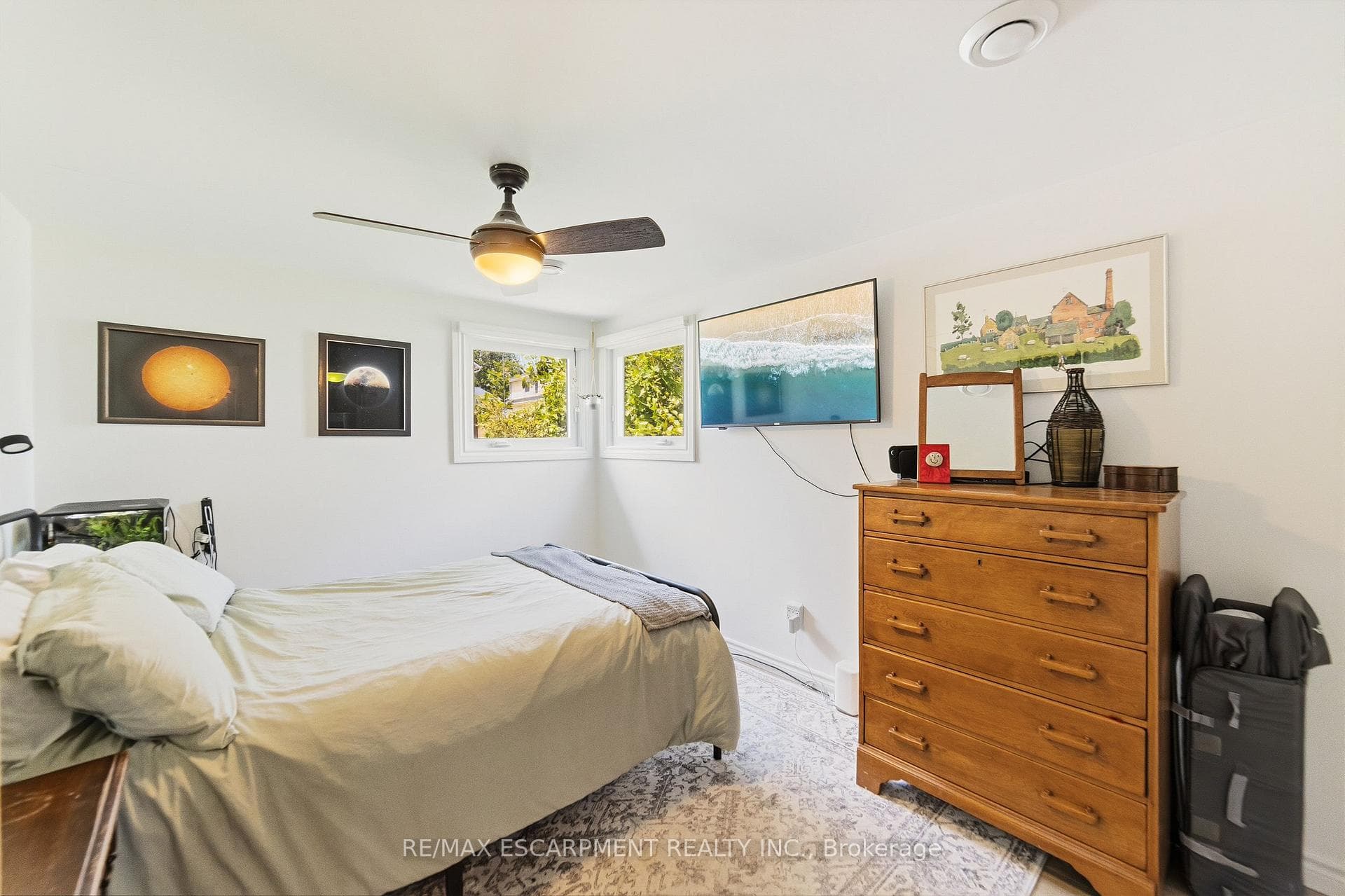 425 Ross Avenue photo 13