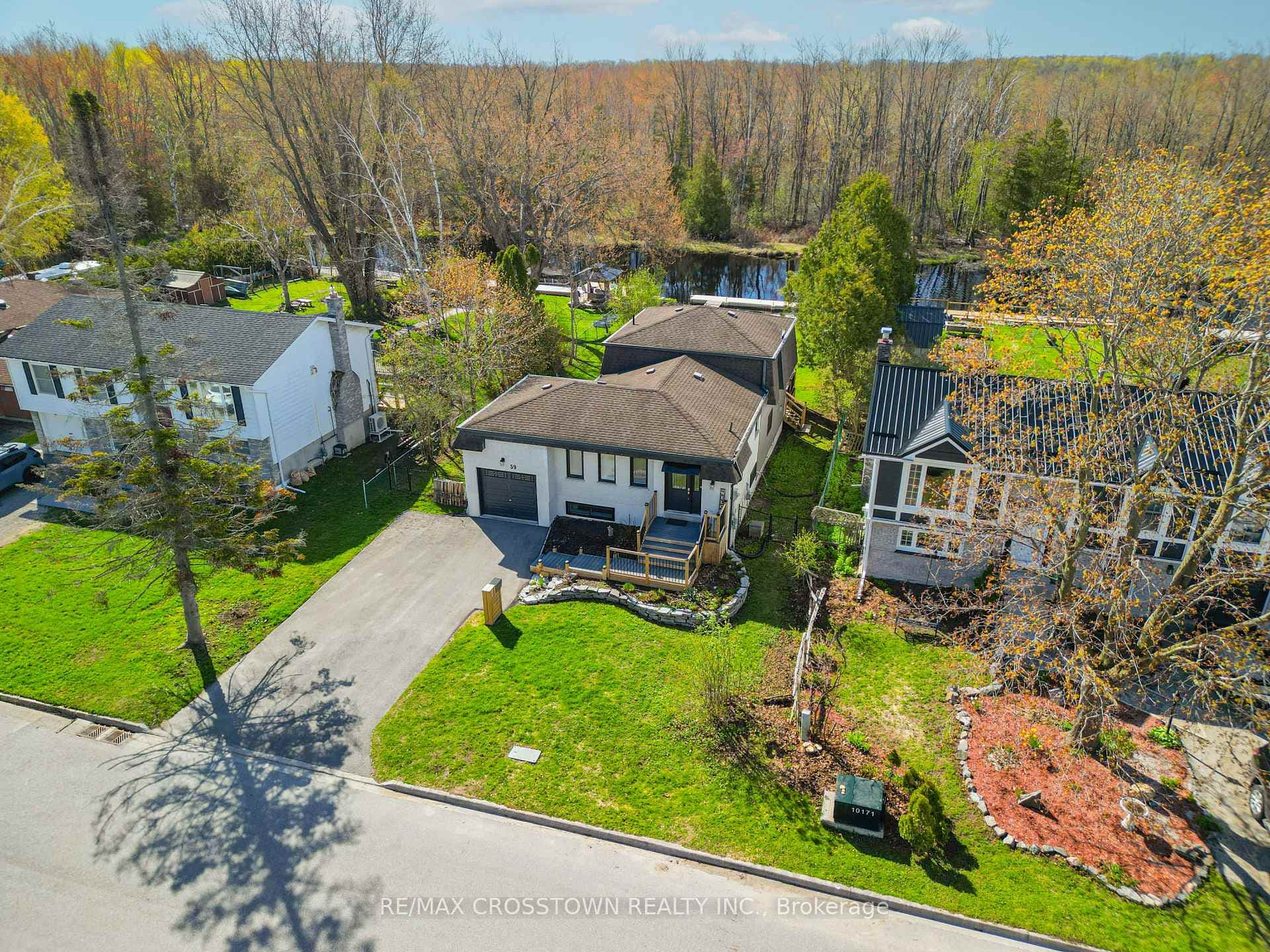 59 Lankin Boulevard photo 3