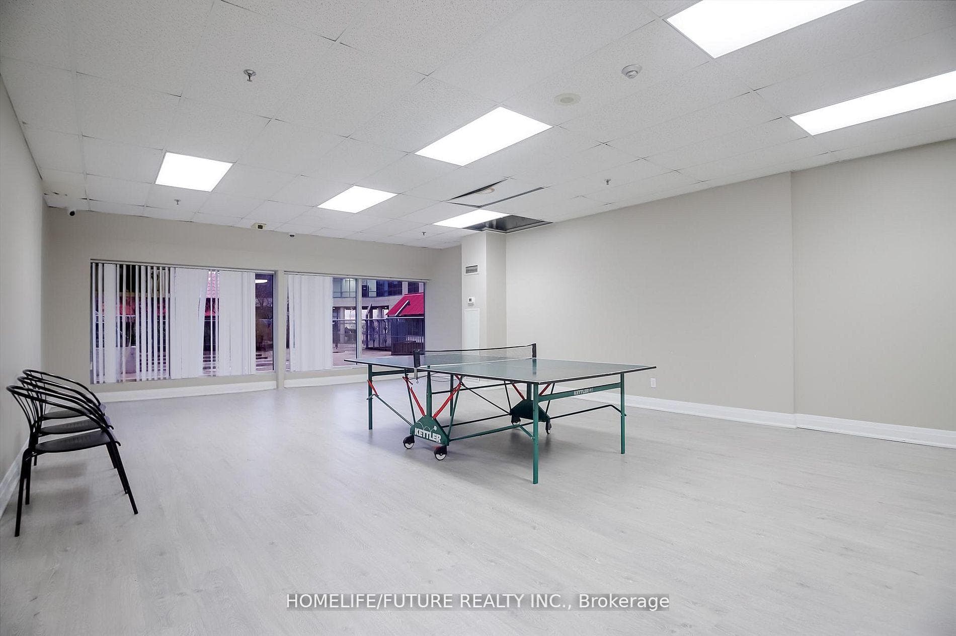 2550 Lawrence Avenue Unit 816 photo 36