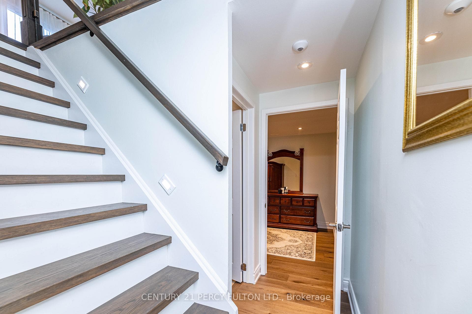 93 Delaney Drive photo 22