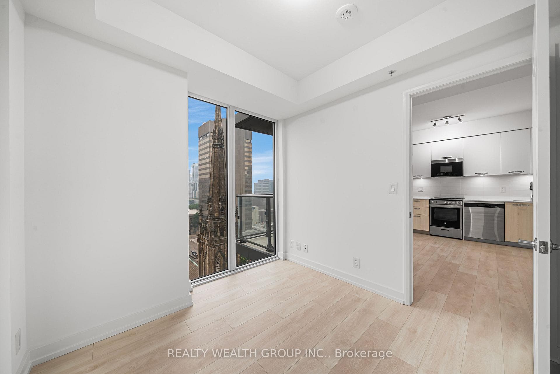 75 James Street Unit 1224 photo 9