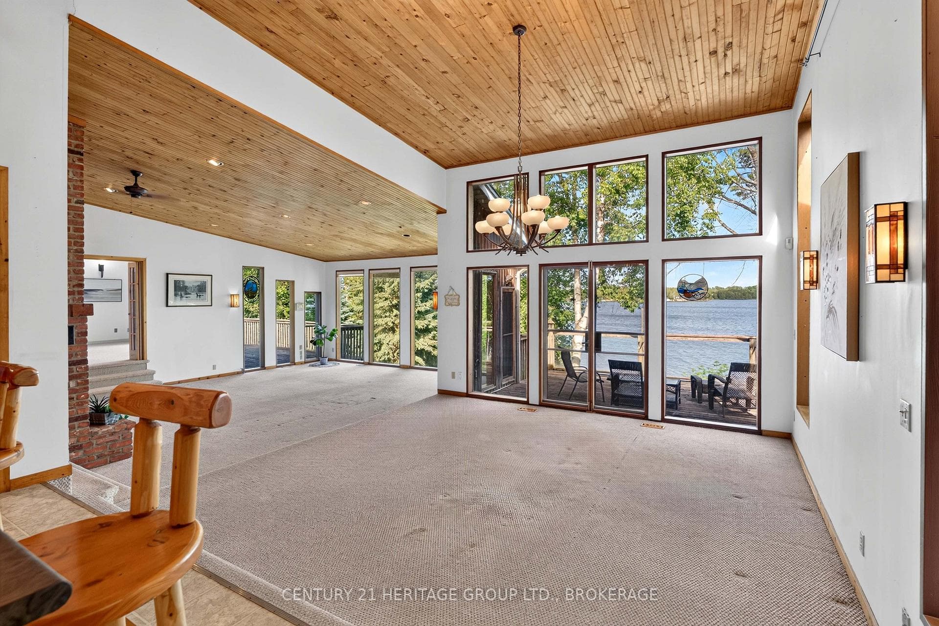 338 Neville Point Road photo 13