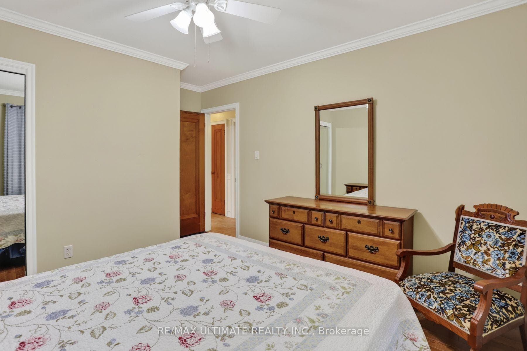 81 Flora Drive photo 18