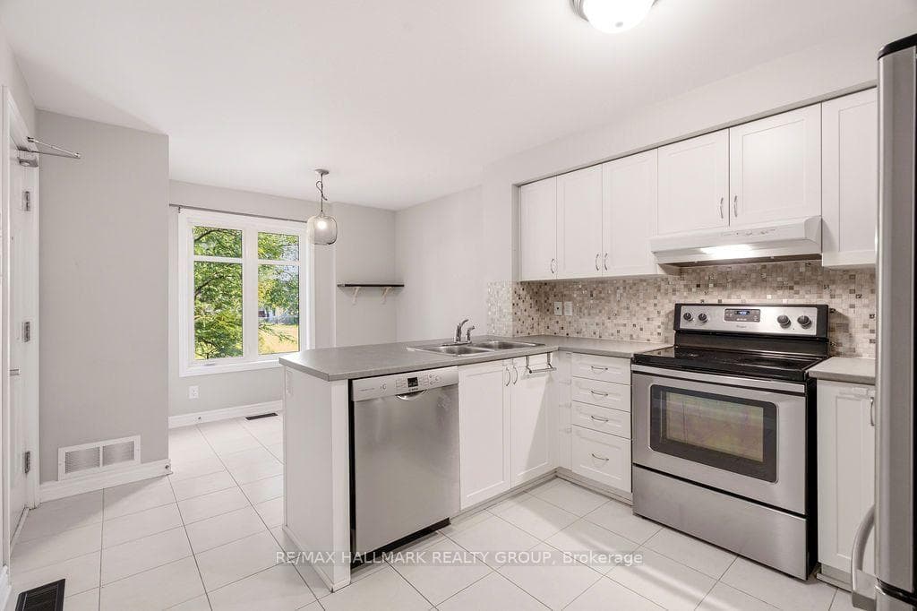 1124 Klondike Road Unit C photo 5