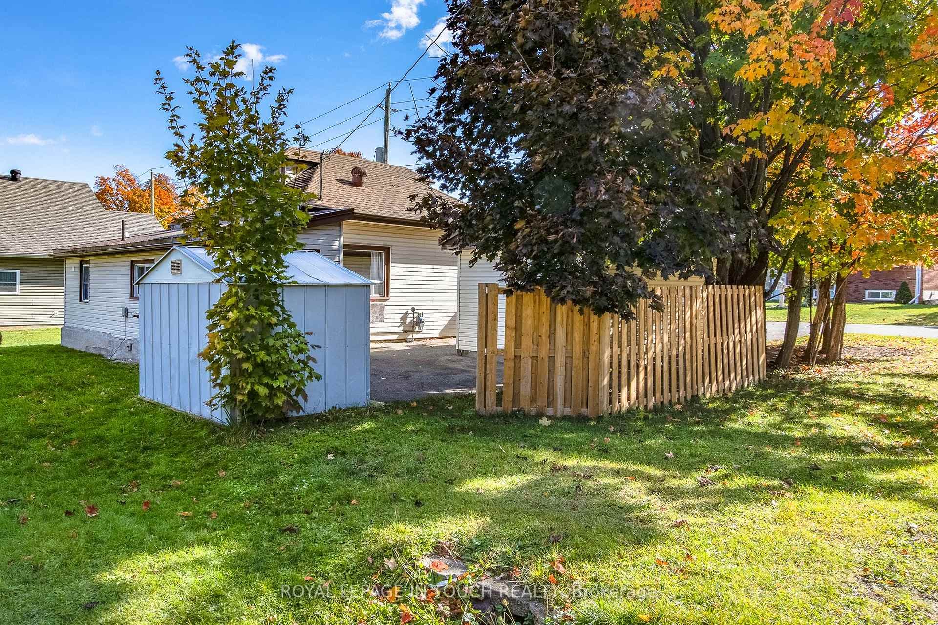 808 Quebec Street photo 5