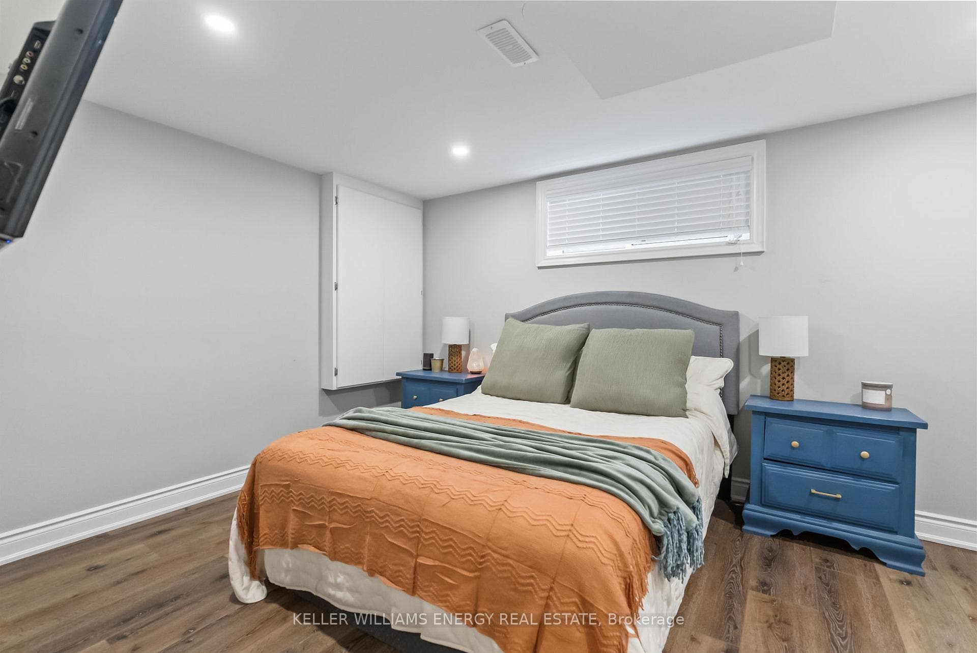 429 Arnhem Drive photo 30