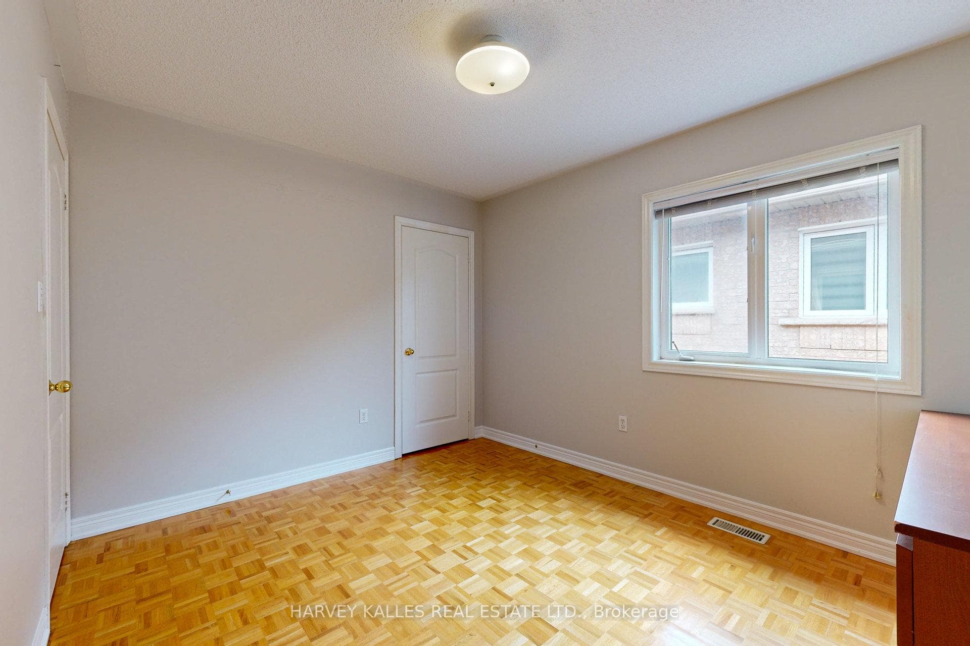 9 Agostino Crescent photo 26