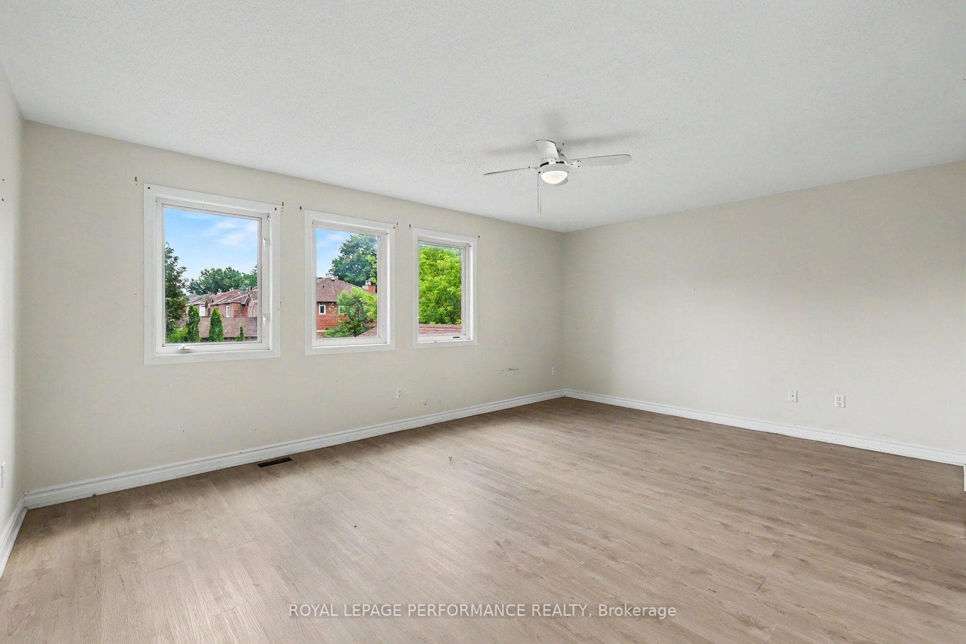 8 Southport Drive photo 15