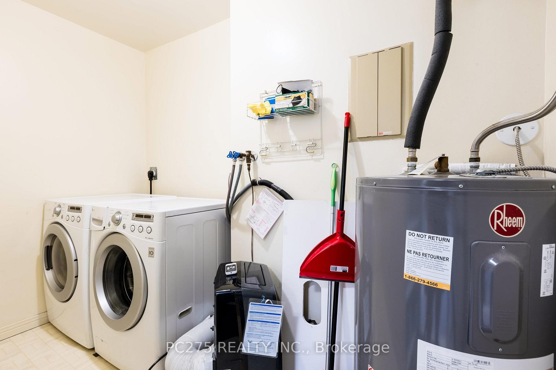 549 Ridout Street Unit 407 photo 40