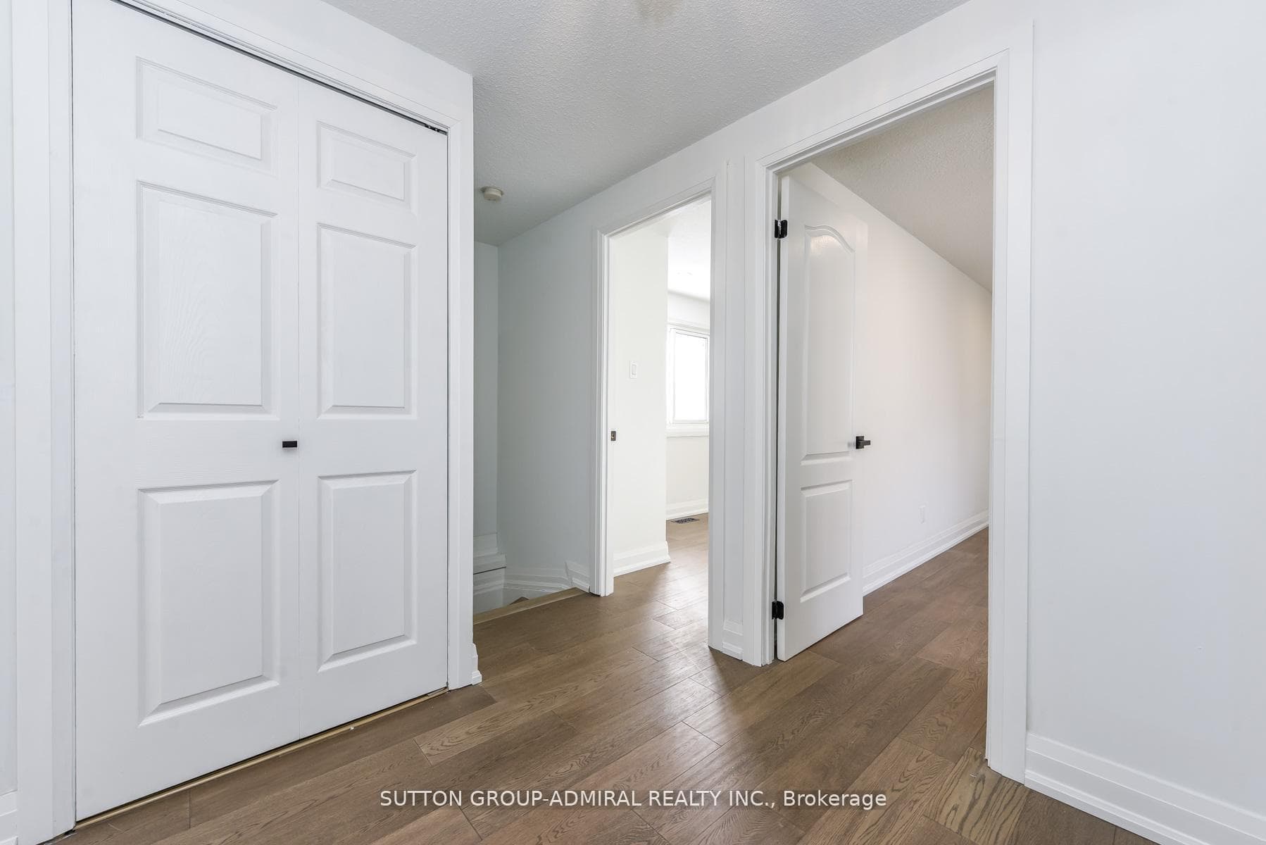 4 Hardcastle Court photo 18