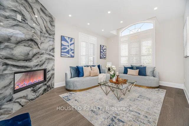 2 Richgrove Drive photo 5
