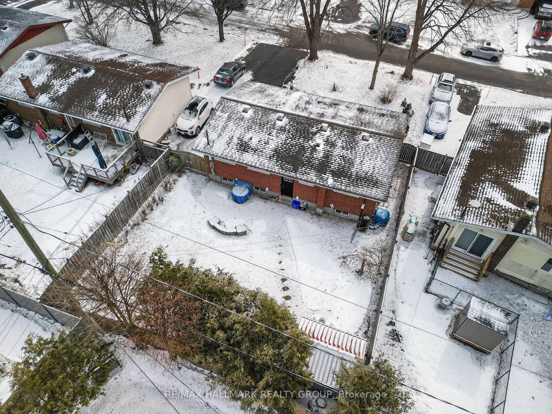 2401 Magnus Avenue photo 48