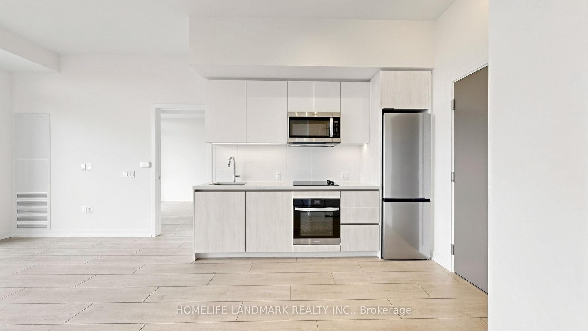 5858 Yonge Street Unit LPH25 photo 8