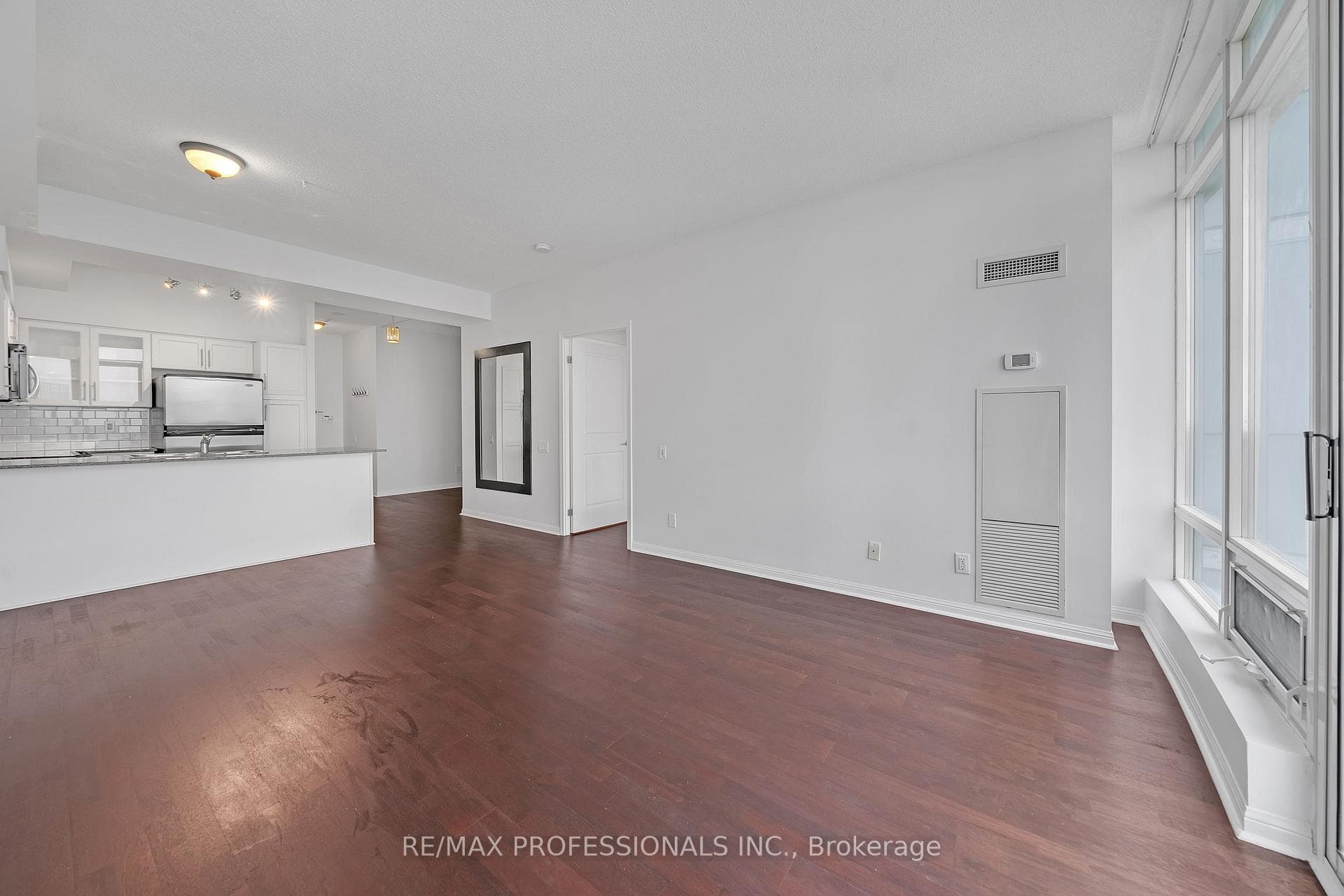 15 Windermere Avenue Unit 1808 photo 10