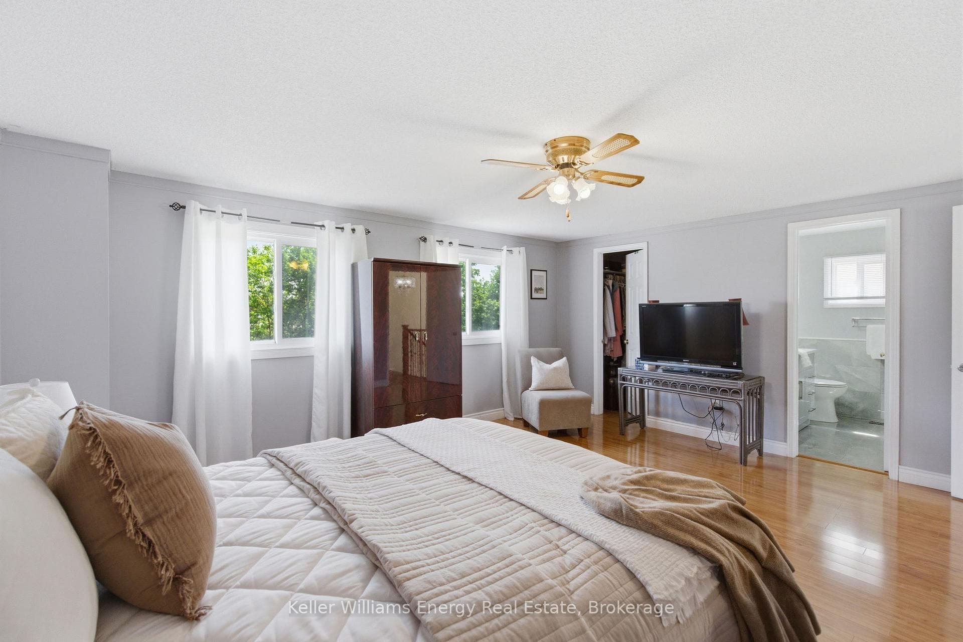 25 Barnes Drive photo 27