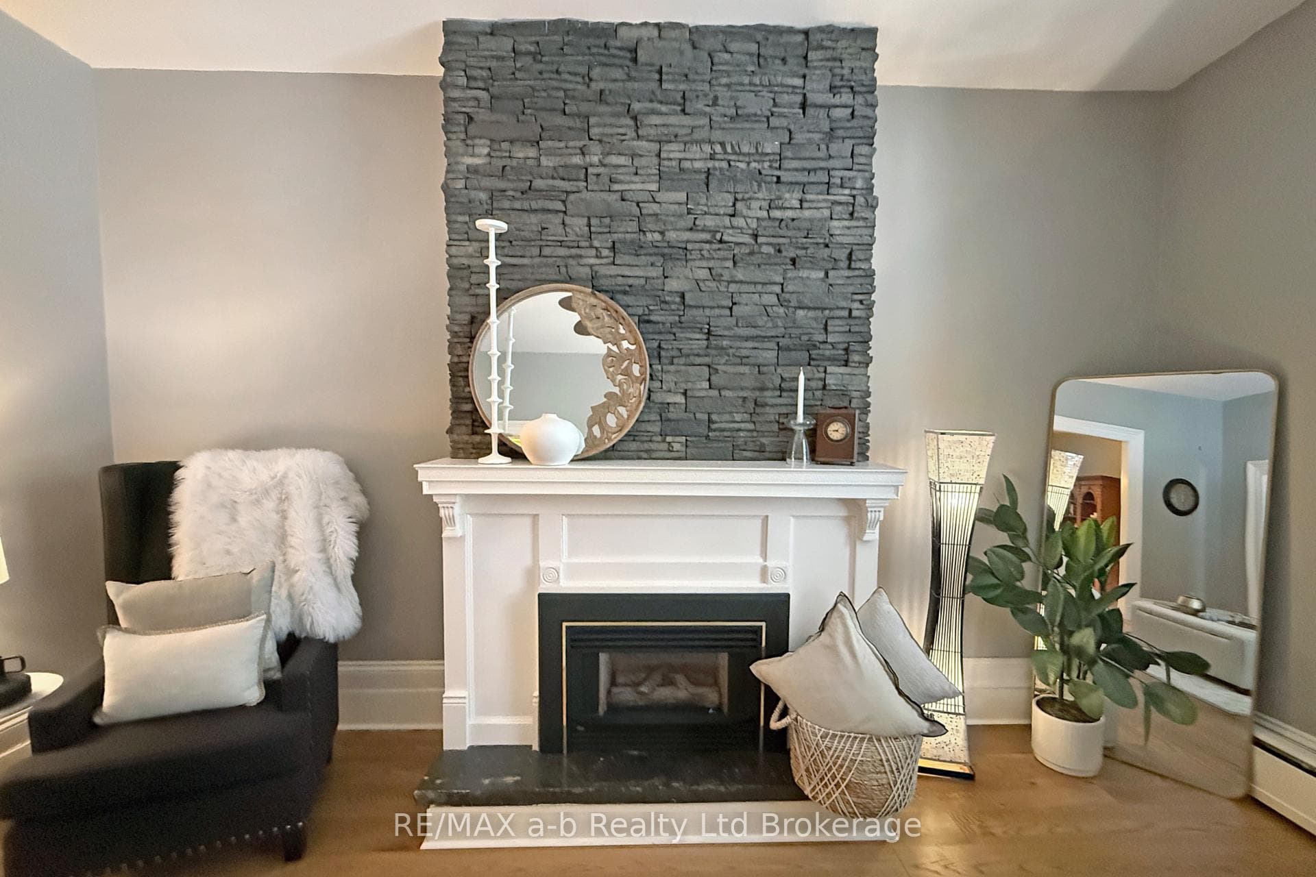 63 Vansittart Avenue photo 12