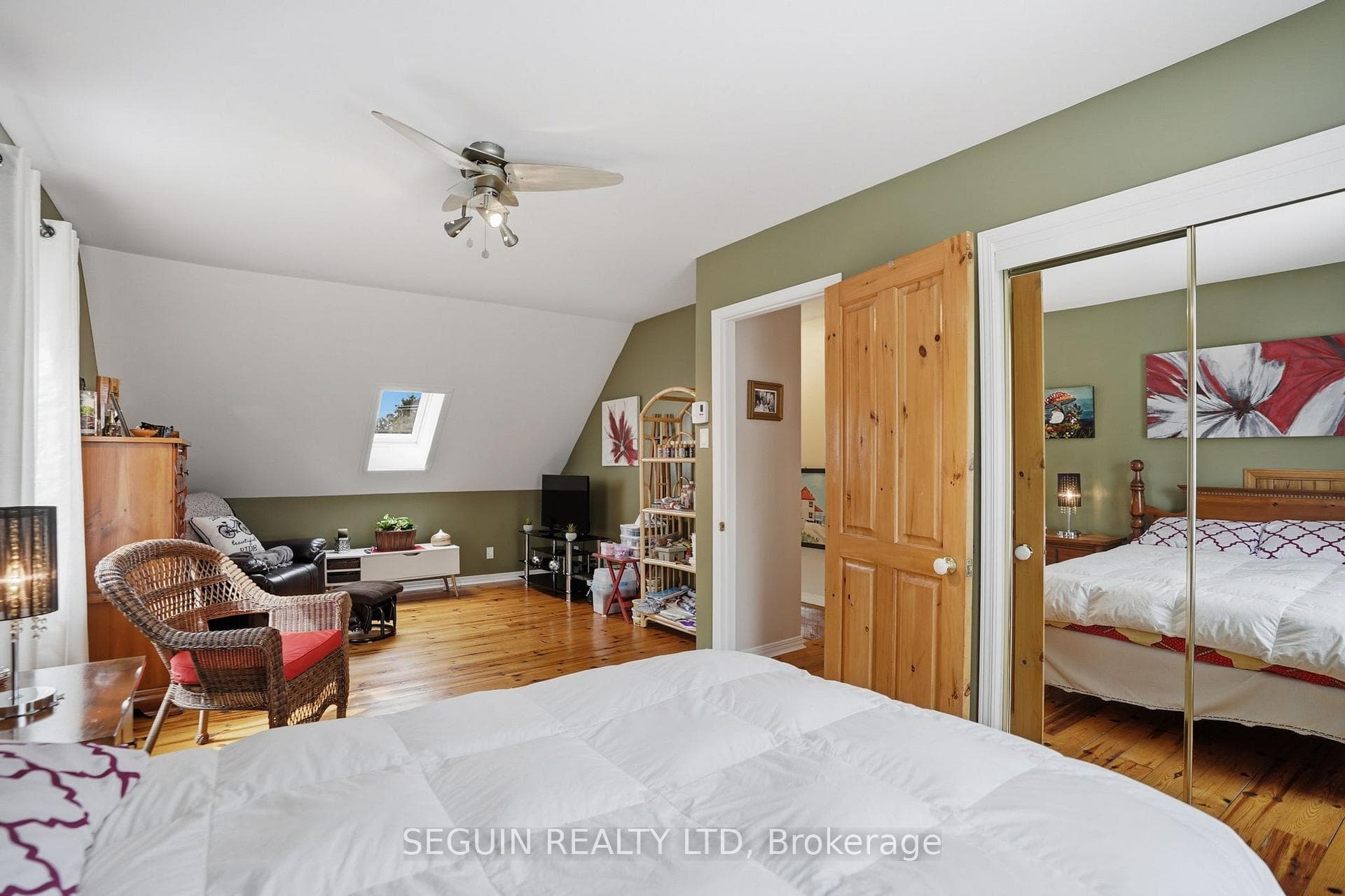 1165 Golf Road photo 24