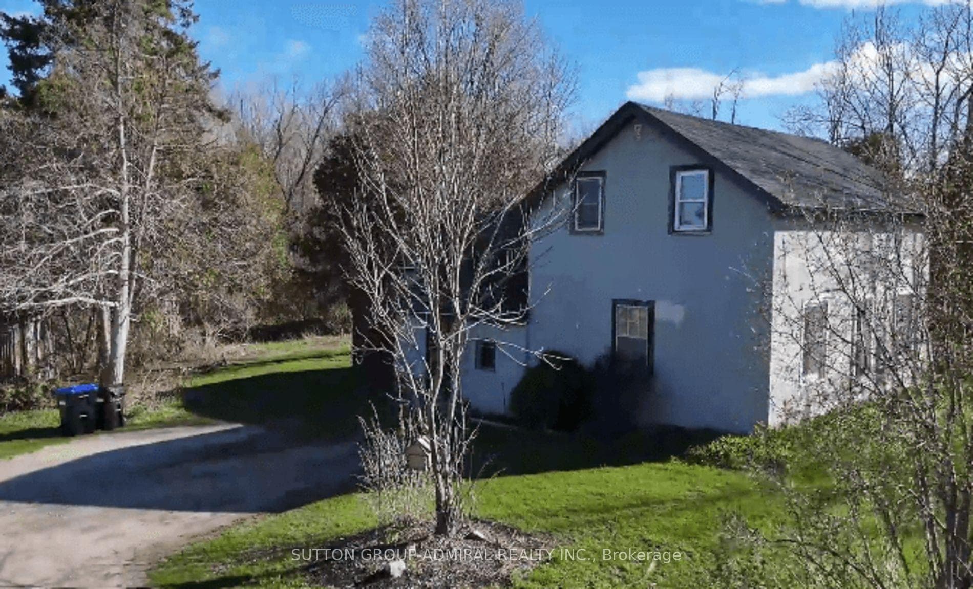 1662 Penley Road photo 3