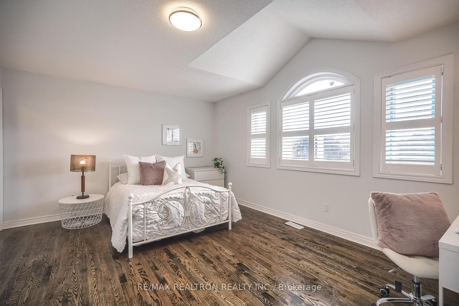 6391 Ormindale Way photo 31