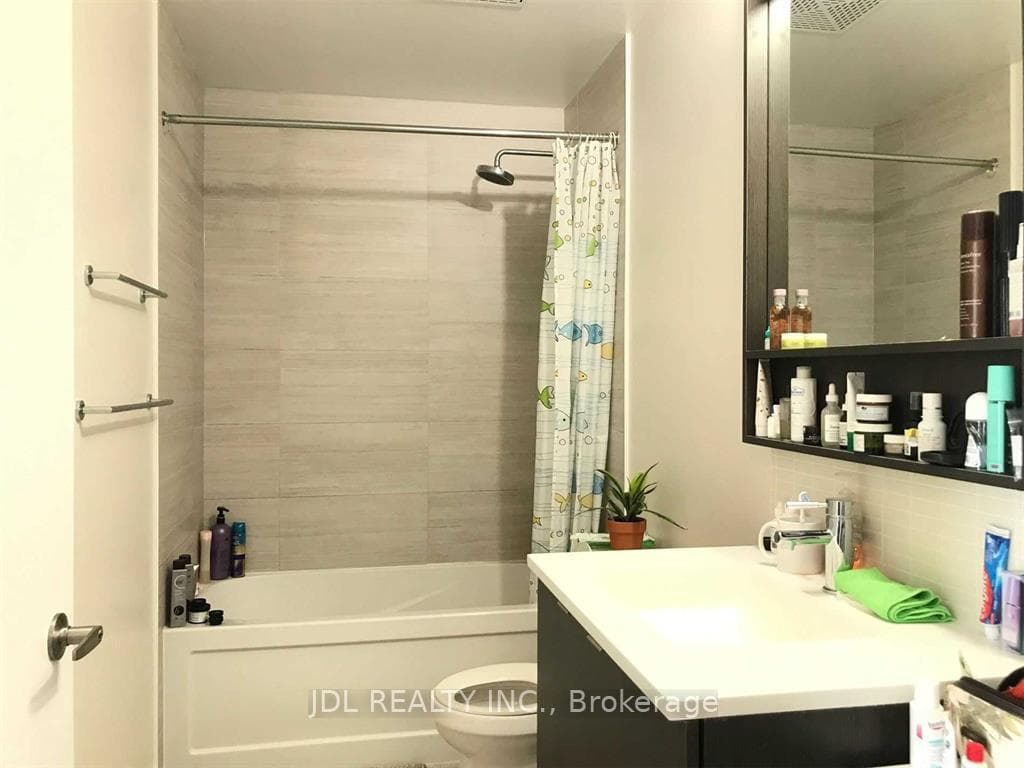 2560 Eglinton Avenue Unit 2008 photo 6