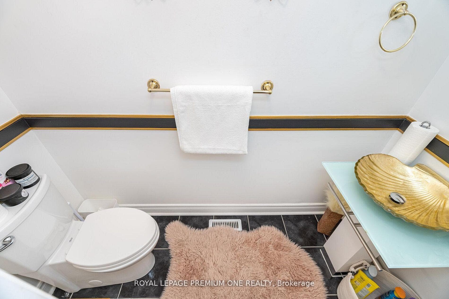 47 Triple Crown Avenue photo 15
