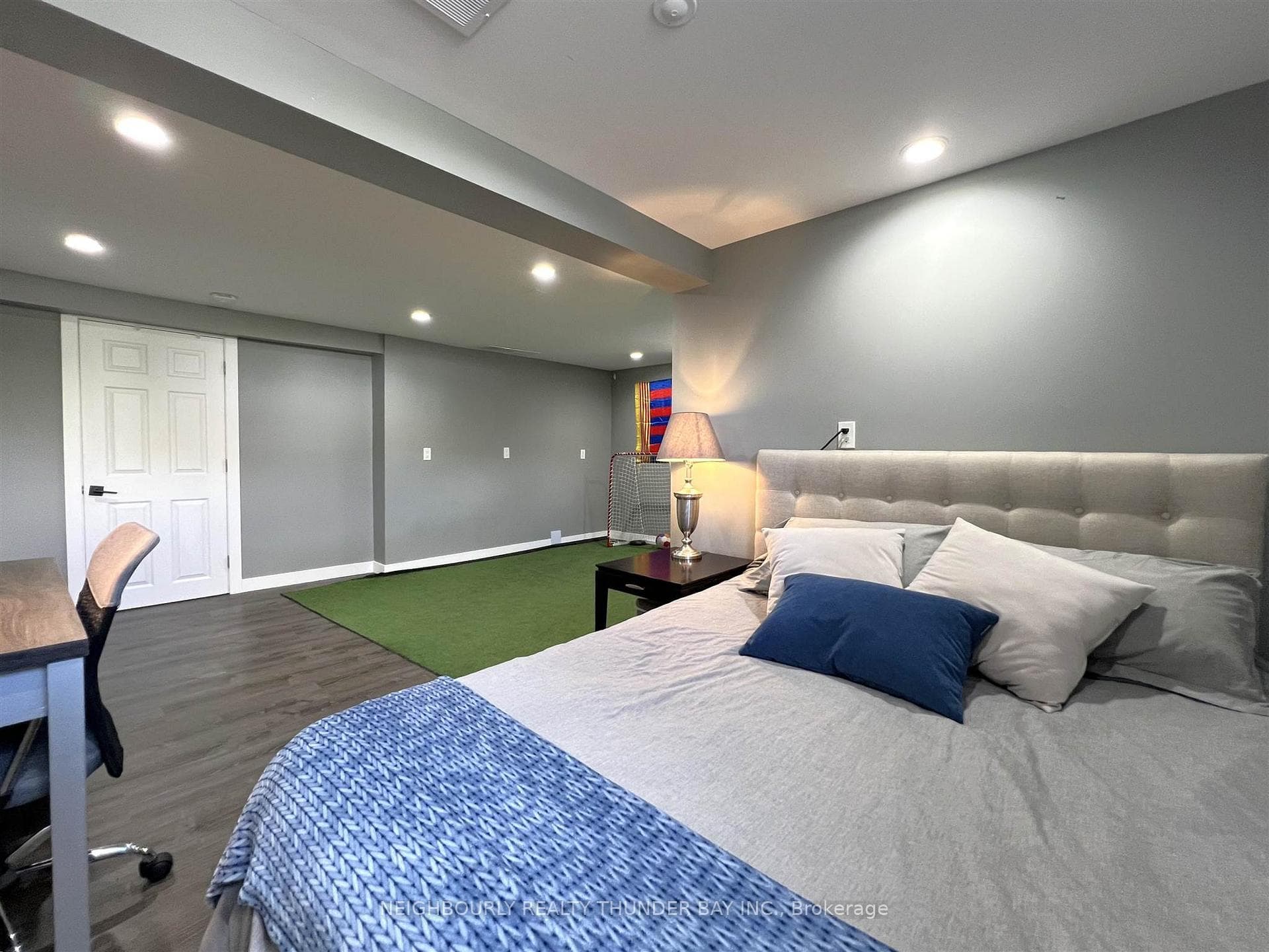 21 Kenogami Avenue photo 25
