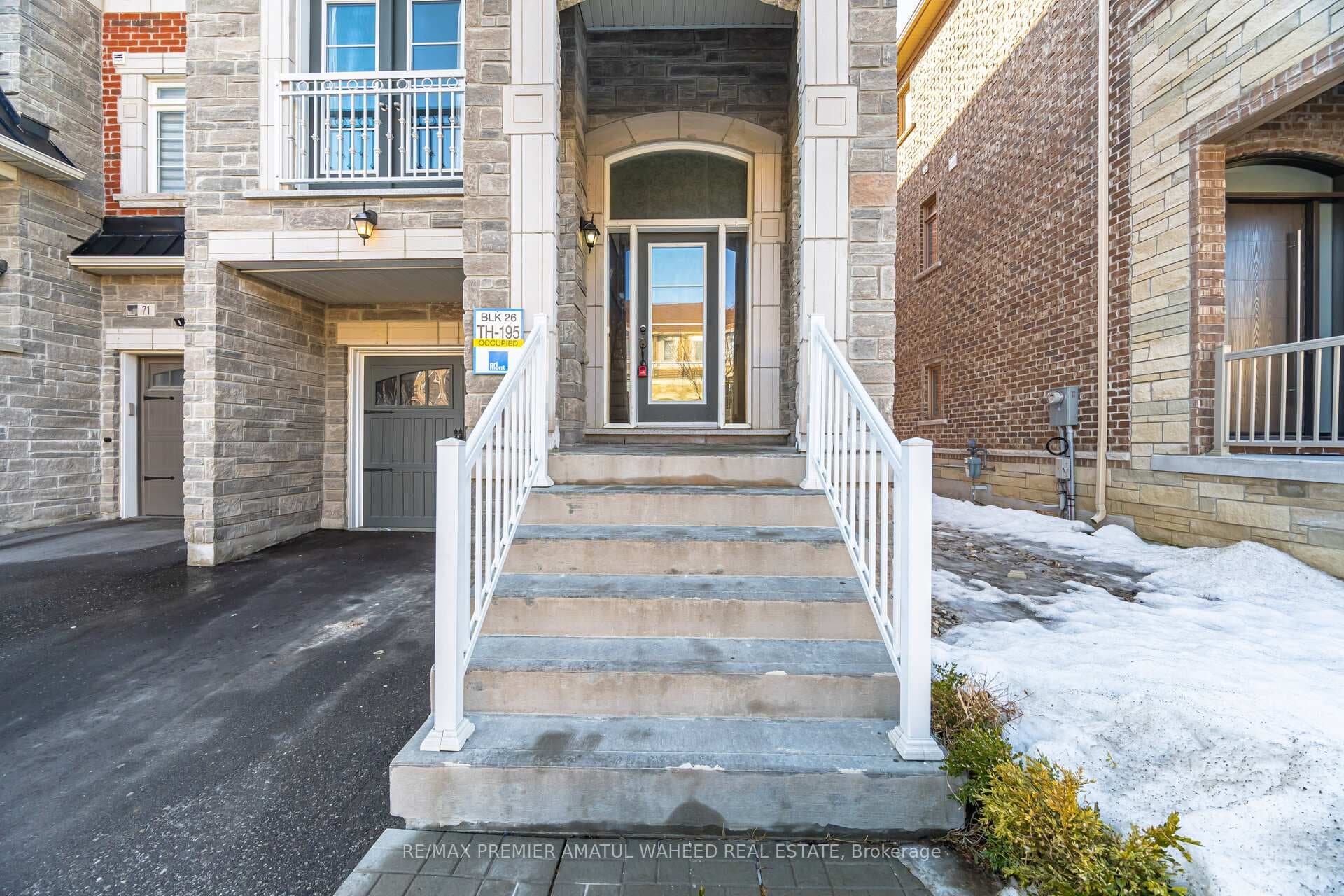 67 Farooq Boulevard photo 5
