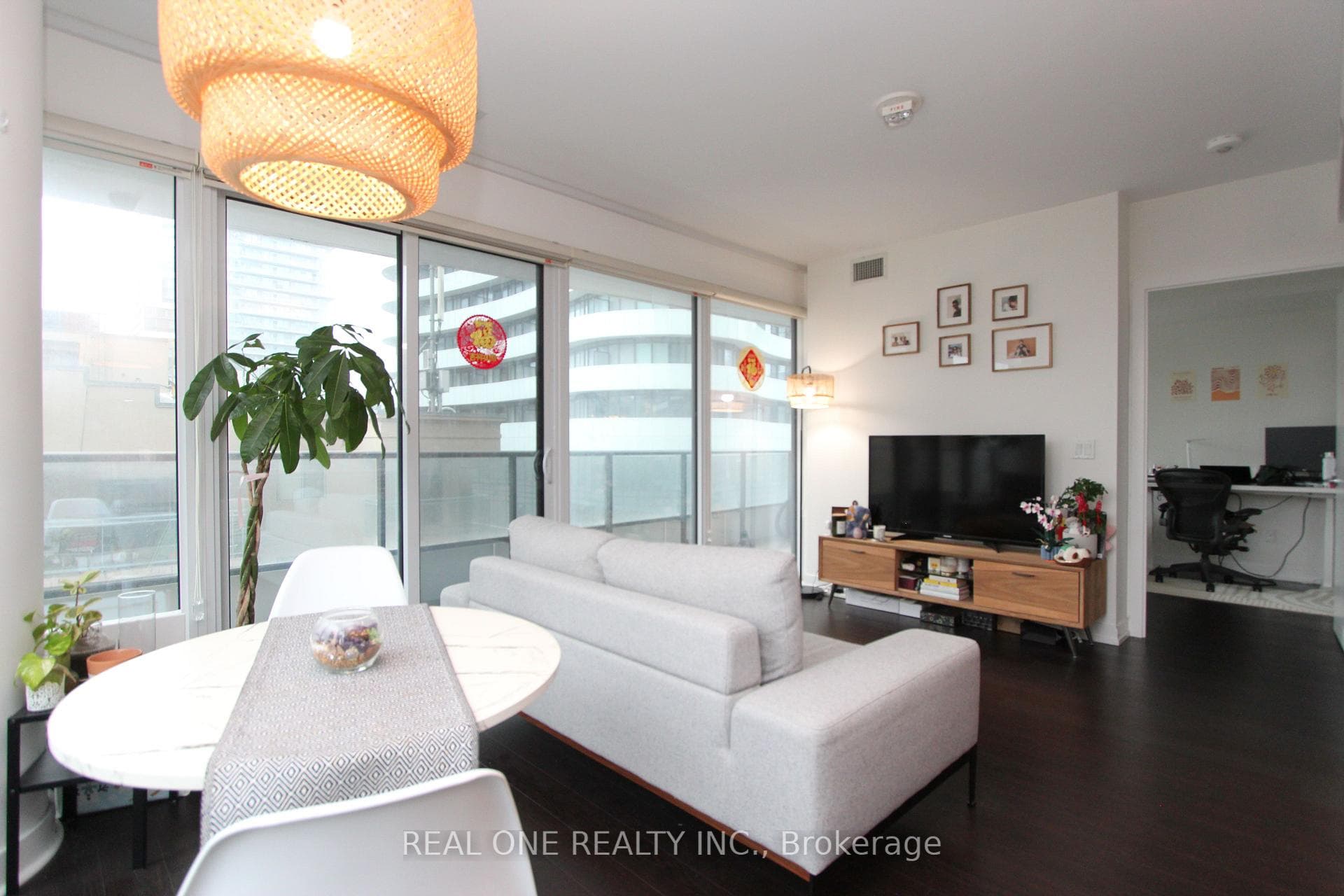 85 Wood Street Unit 1116 photo 3