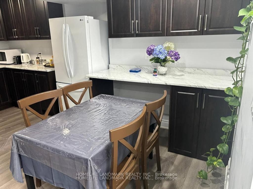 794 Biggar Heights photo 7