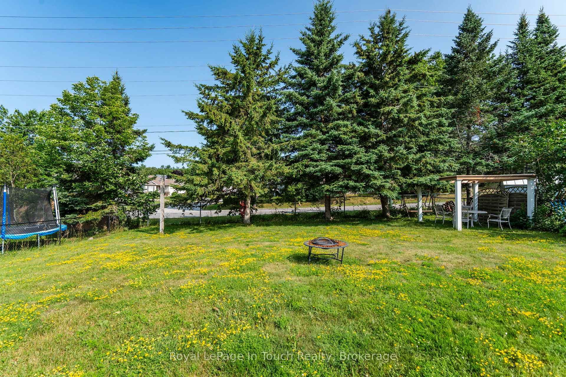 32 Bridle Road photo 30