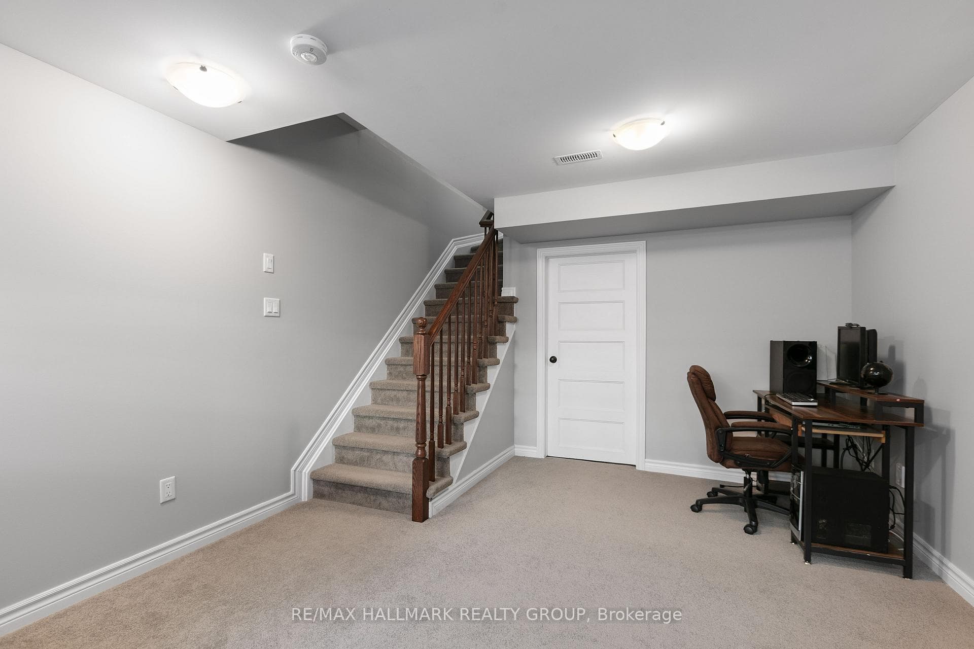 813 Miikana Road photo 23