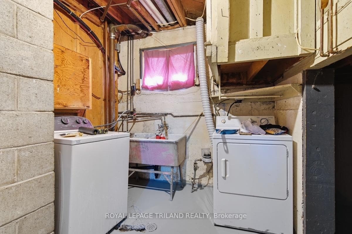 Lower Level: Laundry Room