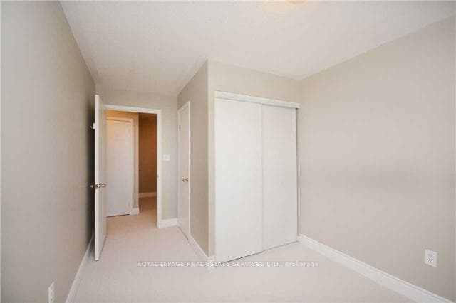 4620 Guildwood Way Unit 7 photo 14