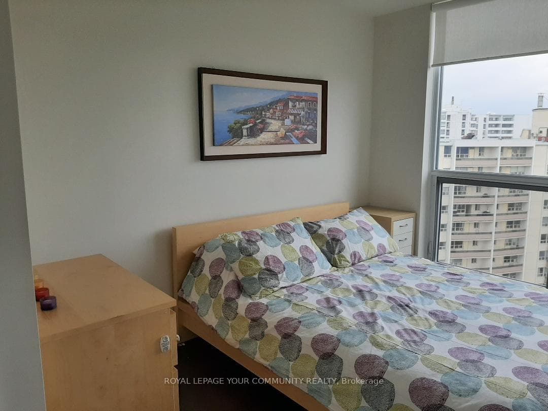18 Graydon Hall Drive Unit 2106 photo 12