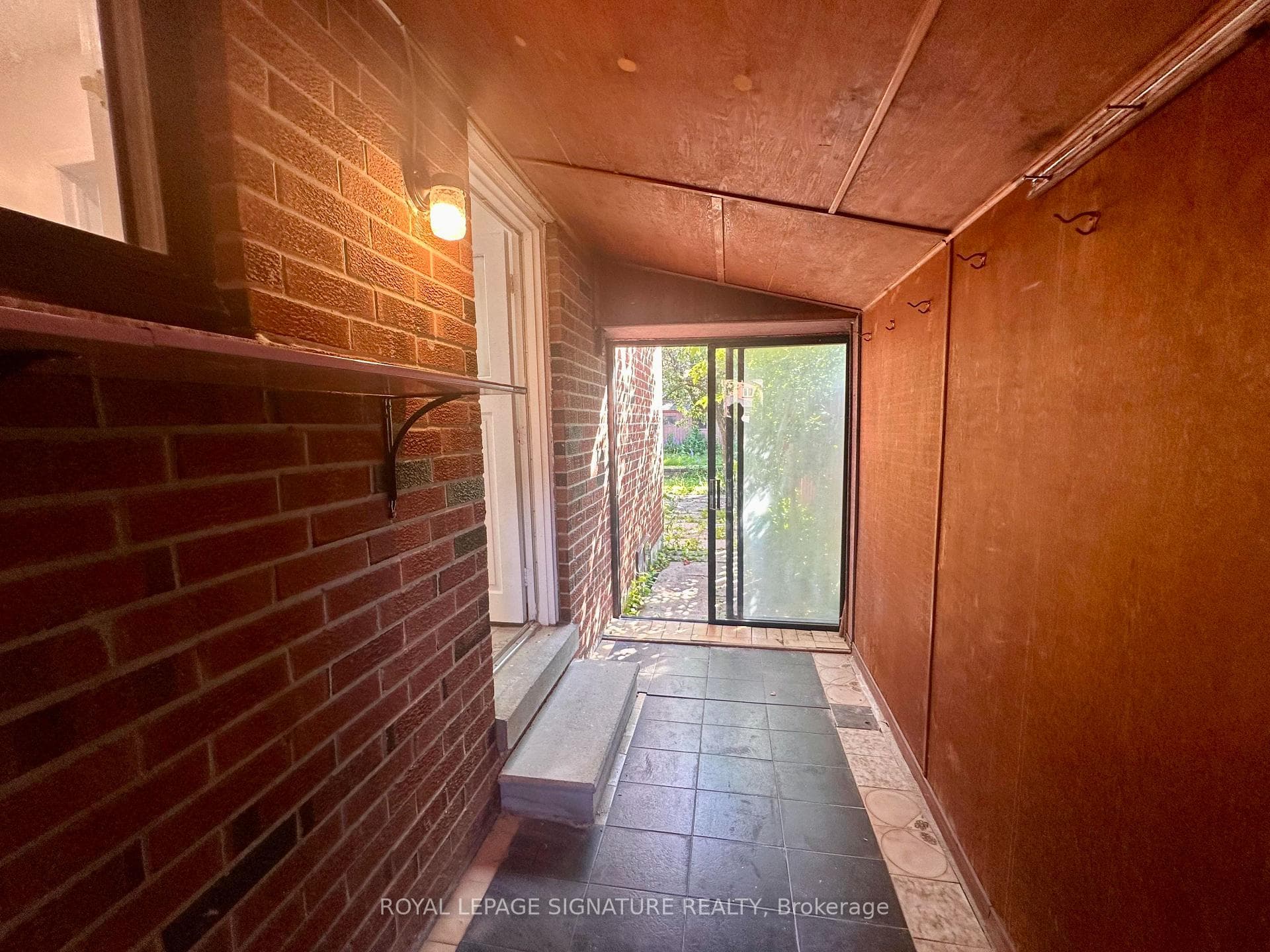 4170 Sunset Valley Court Unit Walkout Bsmt photo 2