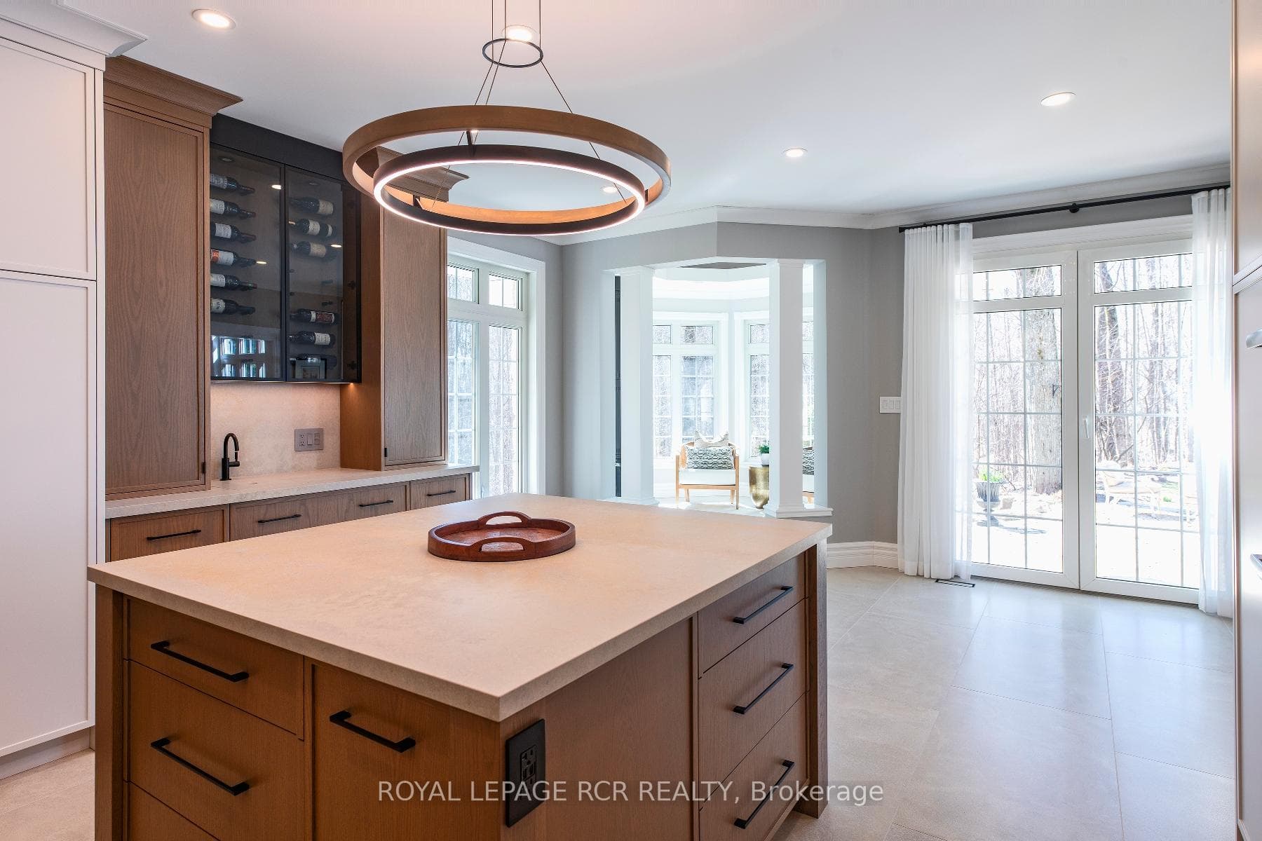 20736 Mississauga Road photo 12