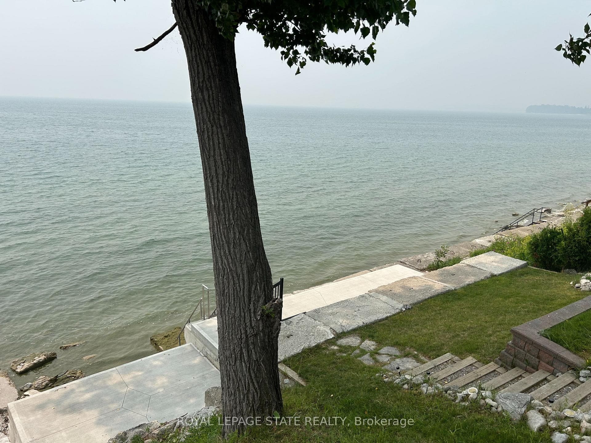 6 Lakeside Drive photo 32