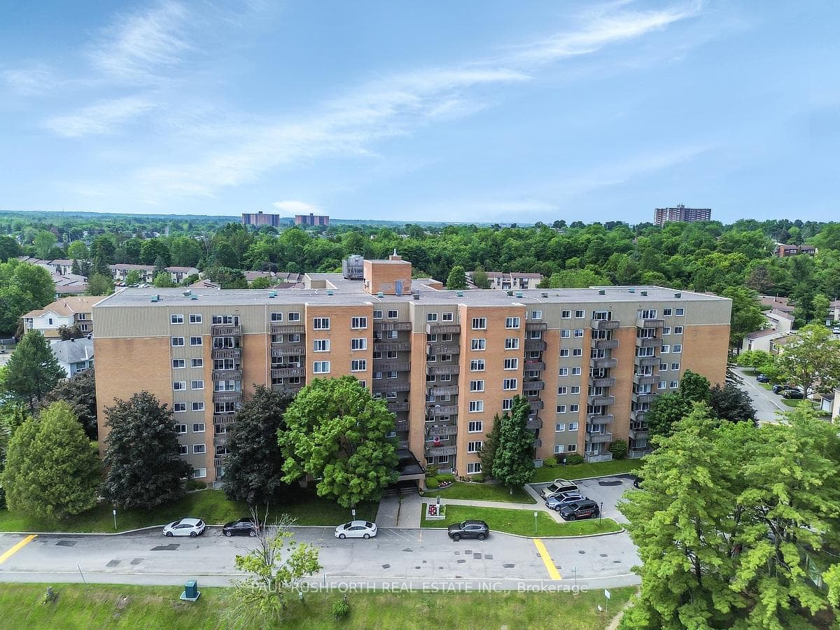 819-1599 Lassiter Terrace