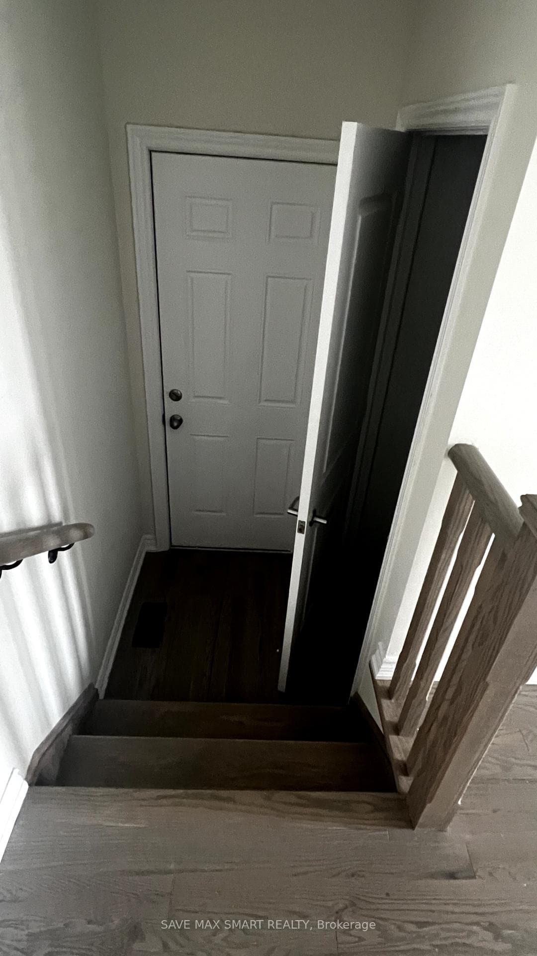 9 Dore Drive photo 13