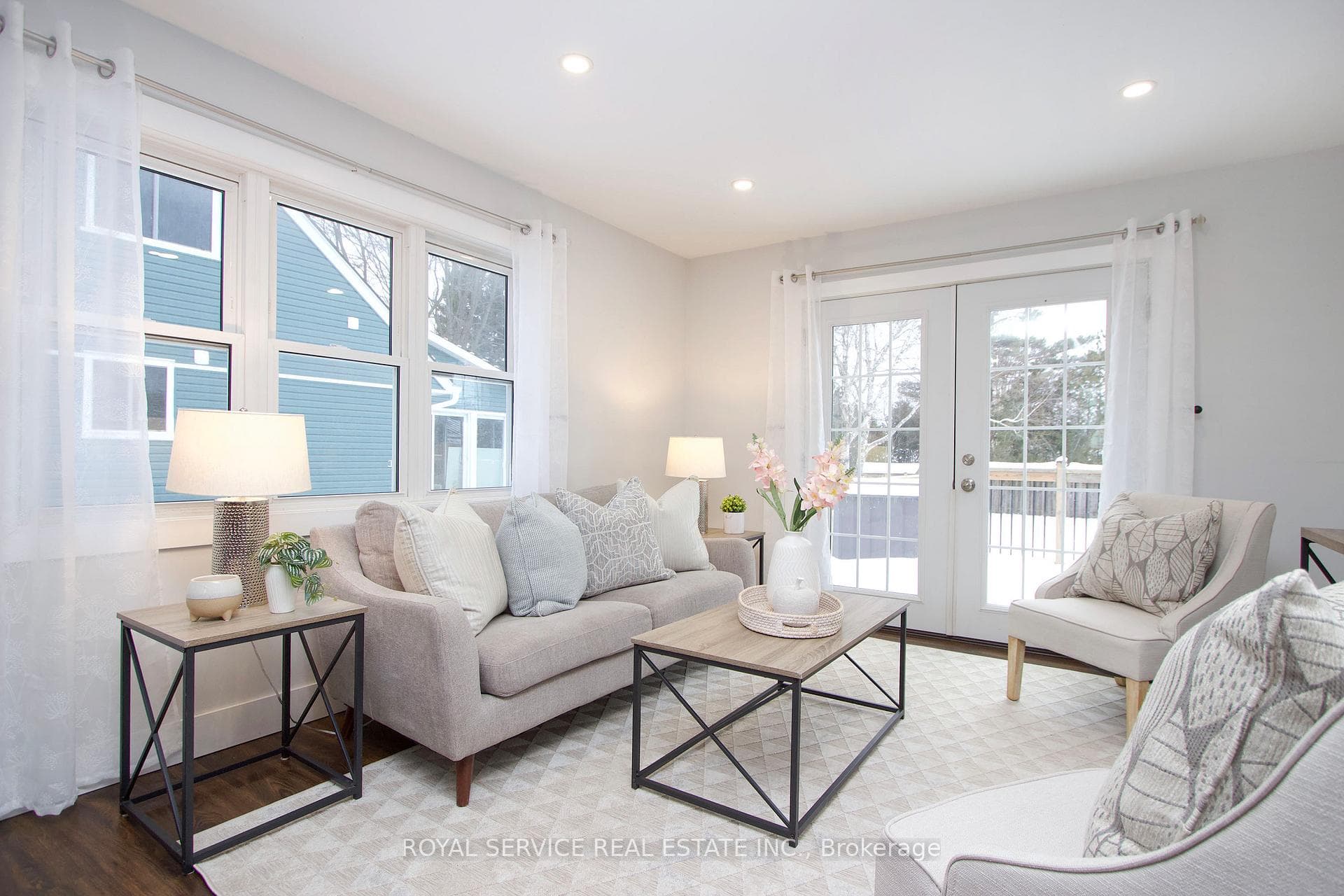 383 Campbell Street photo 10