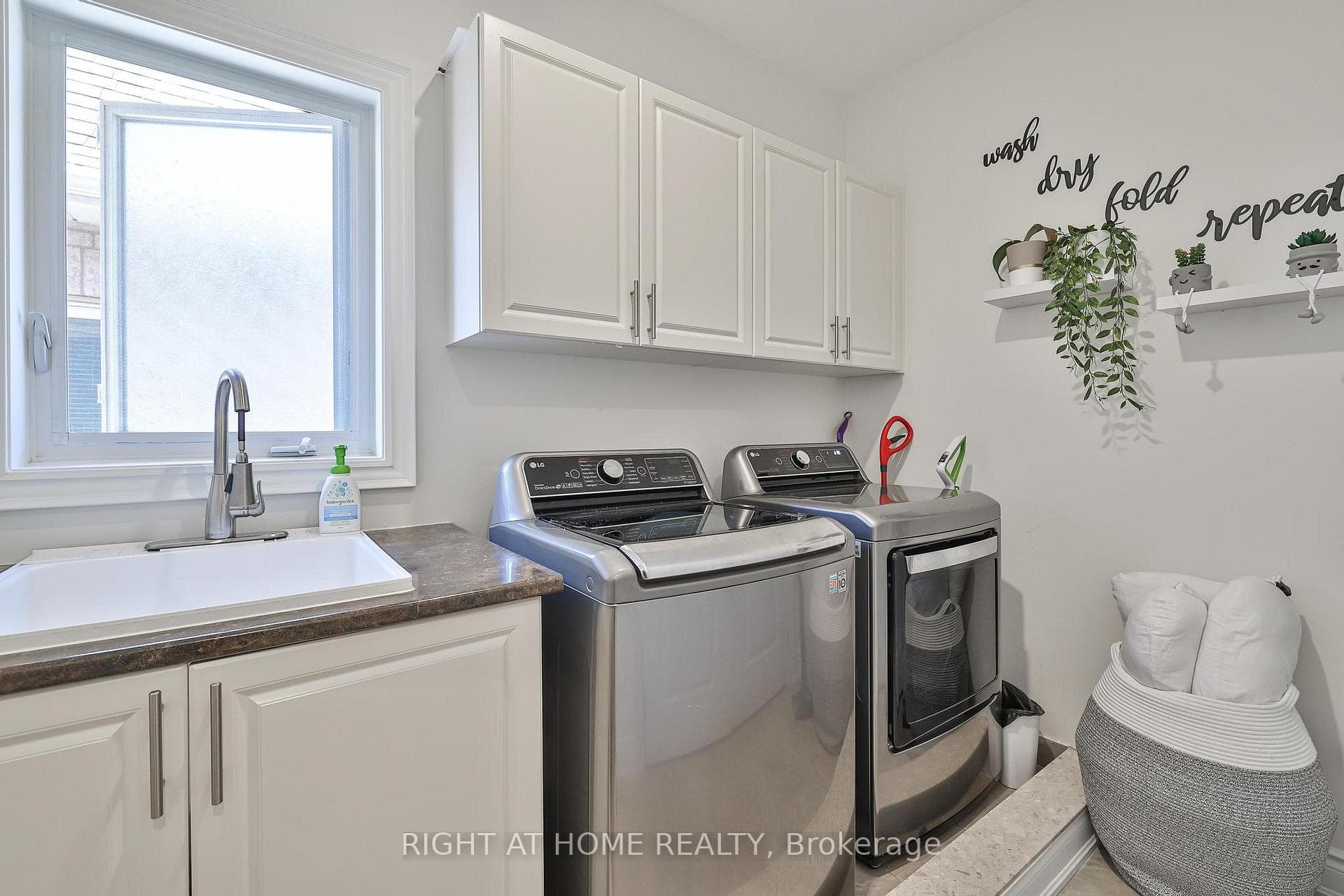 18 Gracedale Drive photo 17
