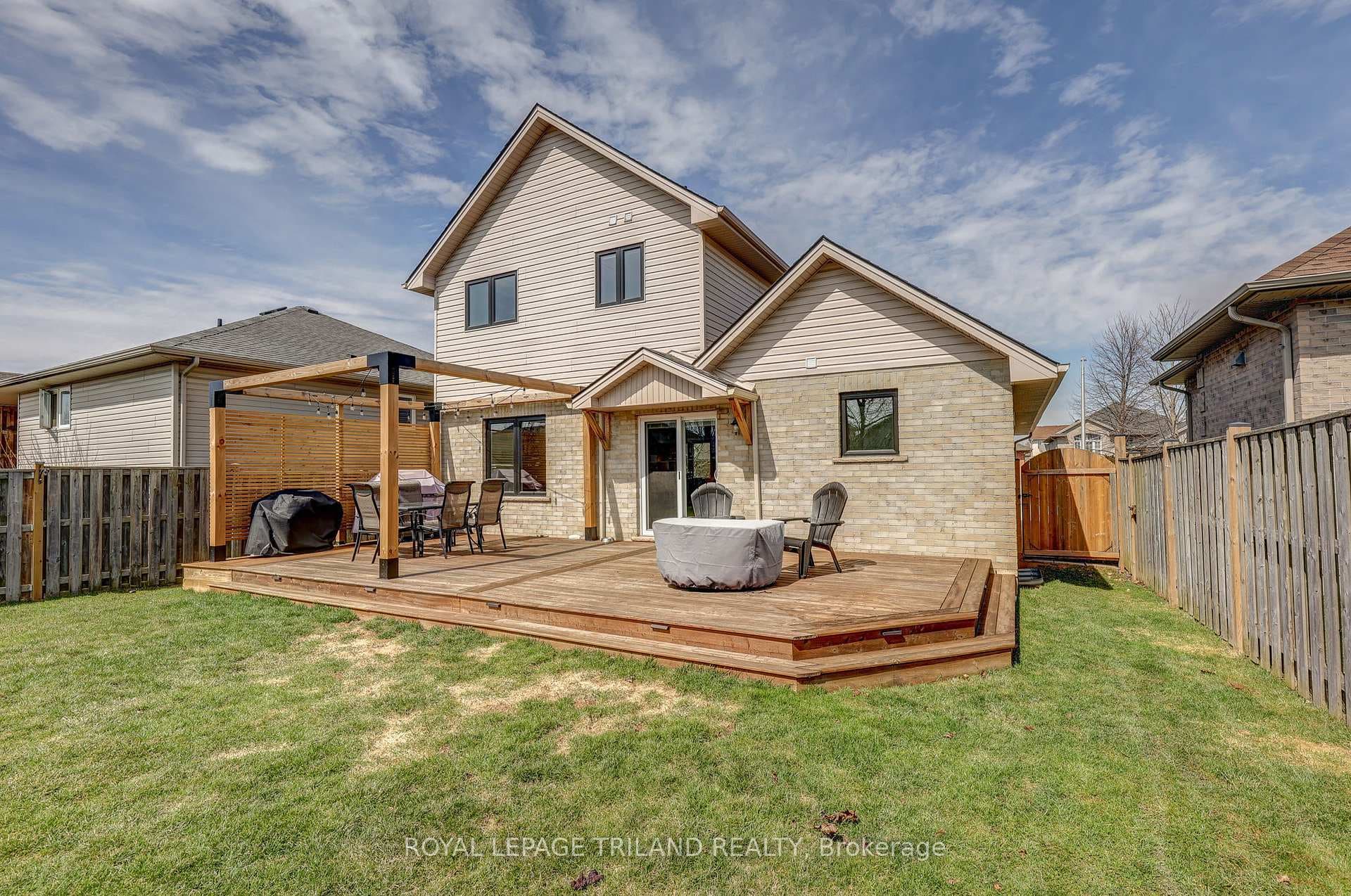 12 Redtail Court photo 37