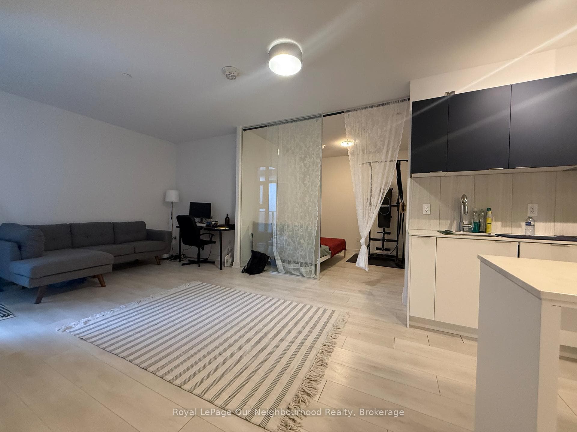8 Tippett Road Unit 212 photo 5